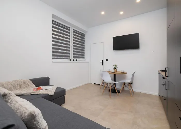 Slowackiego Comfy - Station By Renters Daire *