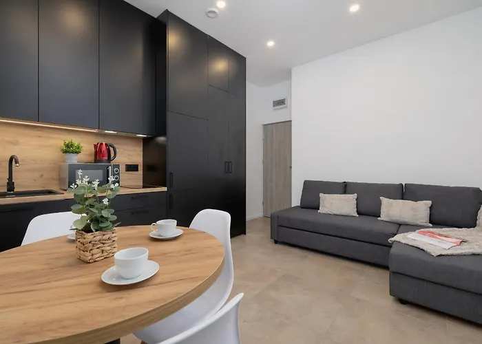 公寓 Slowackiego Comfy - Station By Renters *